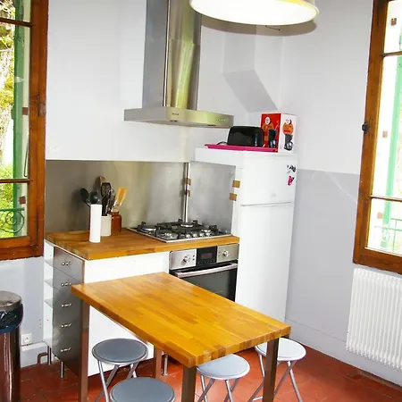 Angel Services - Le Nant Holiday home *